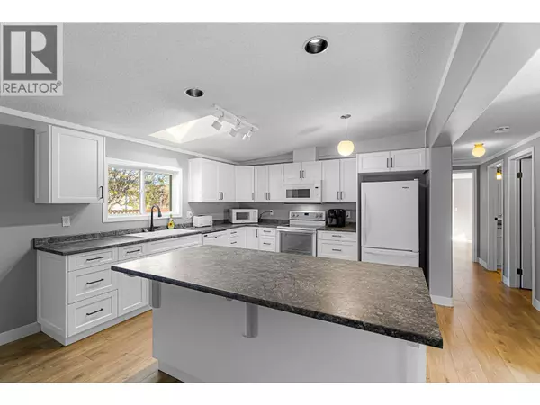 Kamloops, BC V1S1Y1,1951 LODGEPOLE DR #54