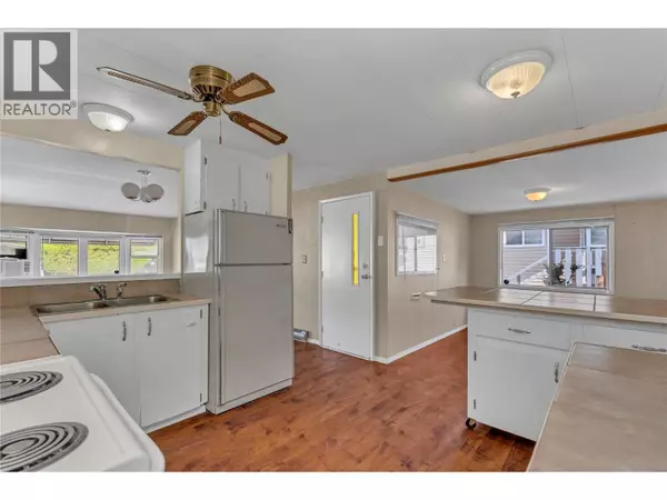 Penticton, BC V2A3J5,98 Okanagan AVE East #101