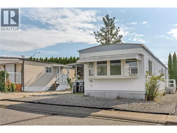 98 Okanagan AVE East #101, Penticton, BC V2A3J5
