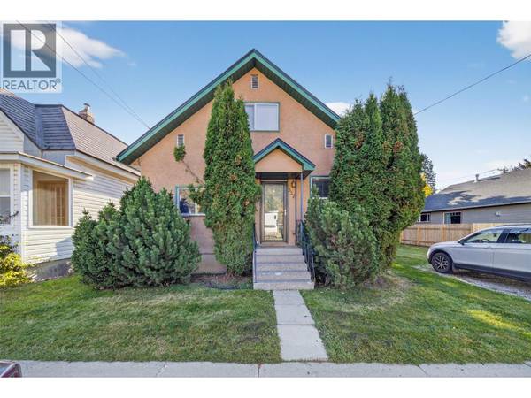 532 6th Avenue, Fernie, BC V0B1M0