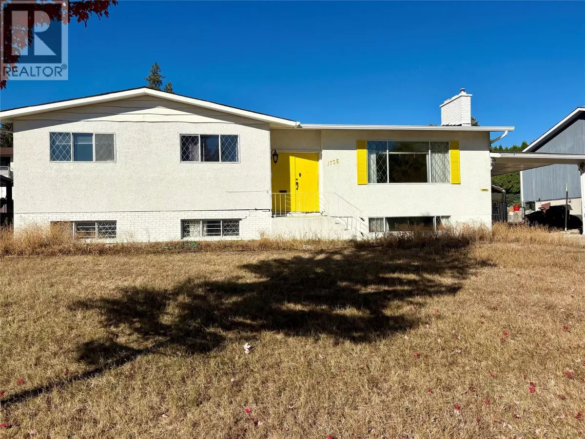 Kelowna, BC V1Y4E3,1738 Smithson Drive