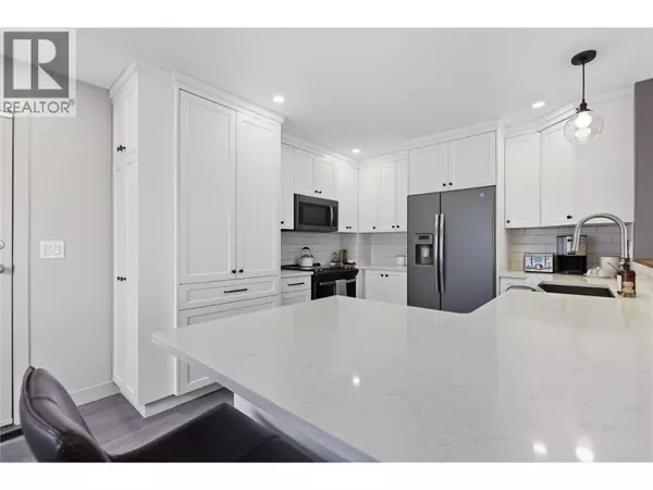 Kamloops, BC V1S1T9,2439 DRUMMOND Court