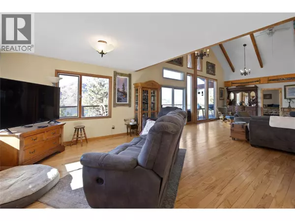 Okanagan Falls, BC V0H1R5,518 Sunny Bay Road