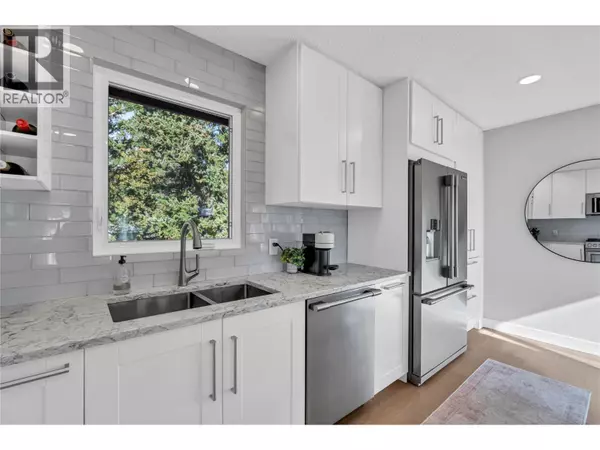 Peachland, BC V0H1X2,3904 Dryden Road