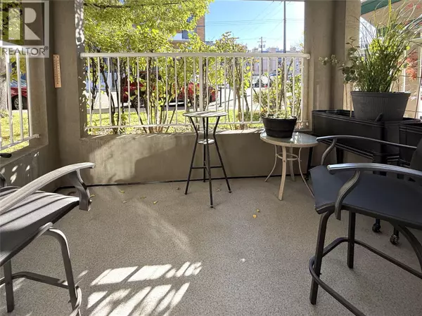Kamloops, BC V2C2L6,360 BATTLE ST #112