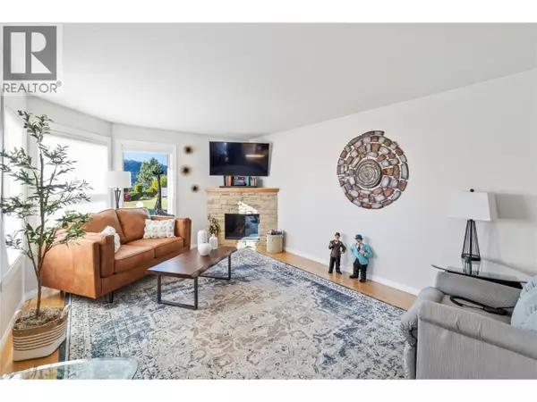 Kelowna, BC V1X7T6,6400 Spencer RD #17