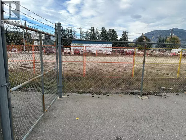 Castlegar, BC V1N2W9,2181 Columbia Avenue