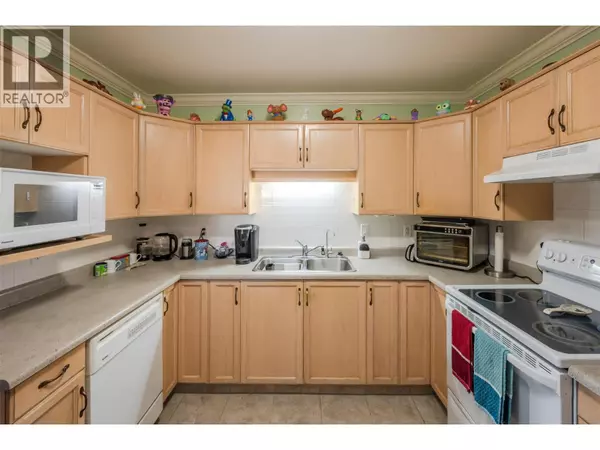 Summerland, BC V0H1Z5,8907 Pineo CT #108