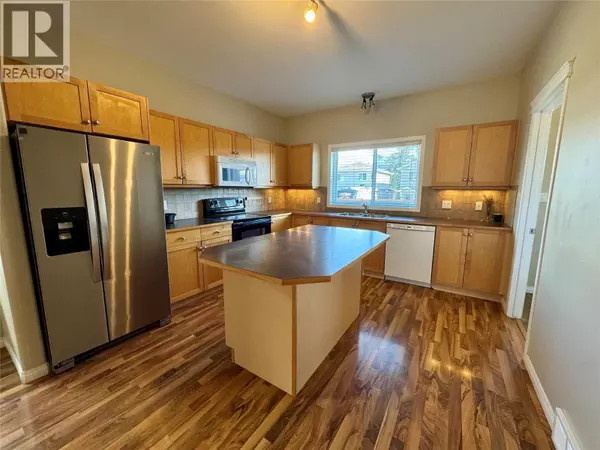 Invermere, BC V0A1K4,2205 WESTSIDE PARK Avenue