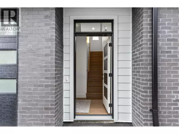 Kelowna, BC V1Y8J1,1463 Inkar RD #4
