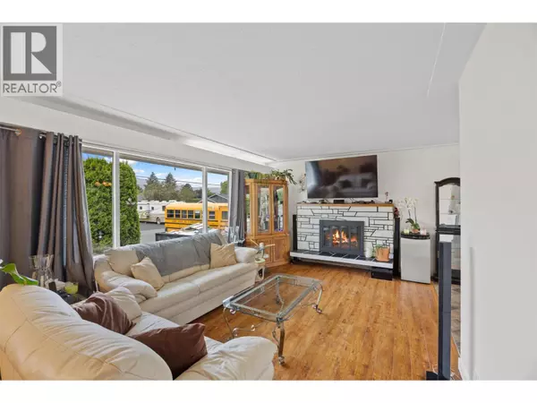 Kamloops, BC V2B4V9,2150 Ponderosa Avenue