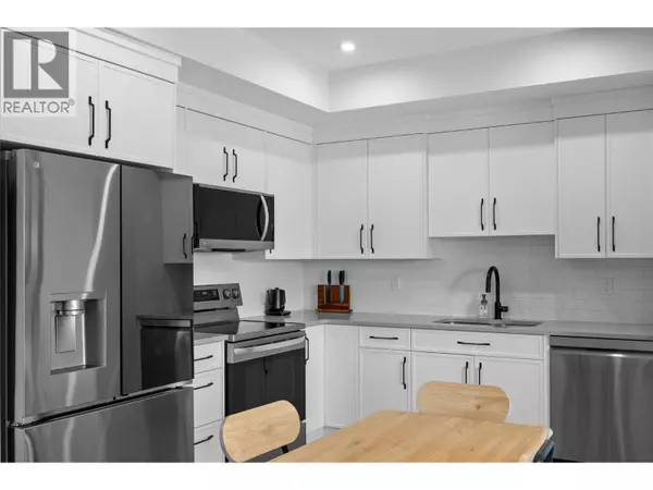 Kamloops, BC V2C0M6,321 CENTRE AVE #102