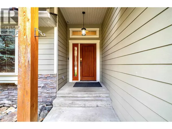 Lumby, BC V0E2G0,1701 Mountain View Avenue