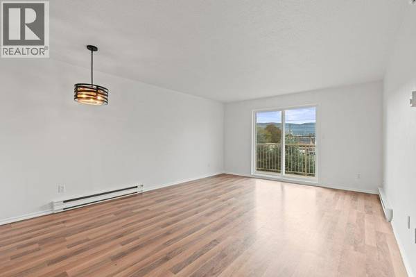 Vernon, BC V1T8M6,3304 35 AVE #318