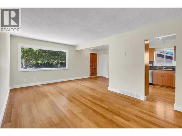 Summerland, BC V0H1Z3,8299 PRAIRIE VALLEY Road