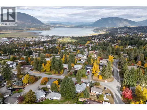 Salmon Arm, BC V1E2E7,1660 15 Avenue SE