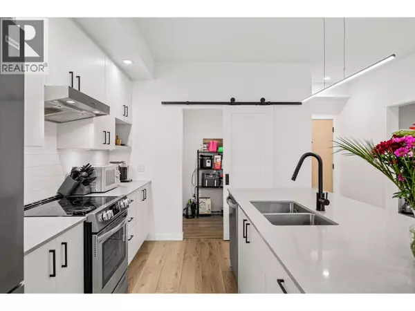 Kelowna, BC V1Y6Z4,660 Cawston AVE #313