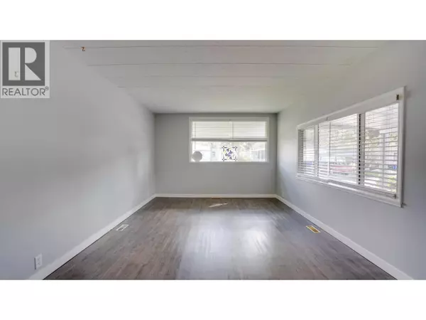 Vernon, BC V1T7A8,5484 25 AVE #61