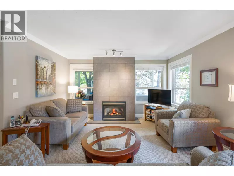 933 Harvey AVE #106, Kelowna, BC V1Y9S1