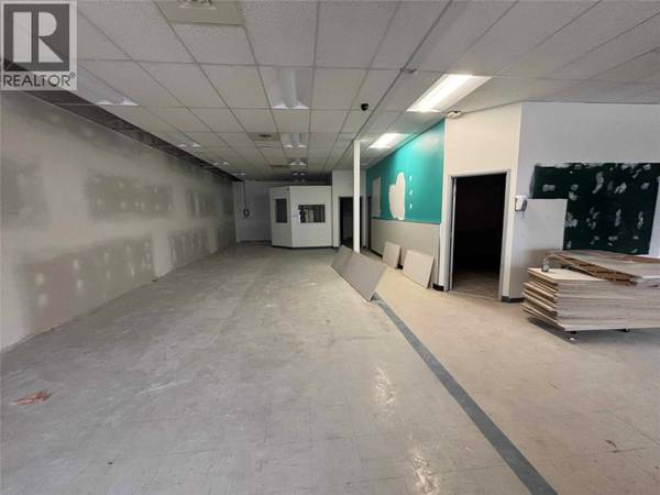 3042 Skaha Lake Road, Penticton, BC V2A6G3