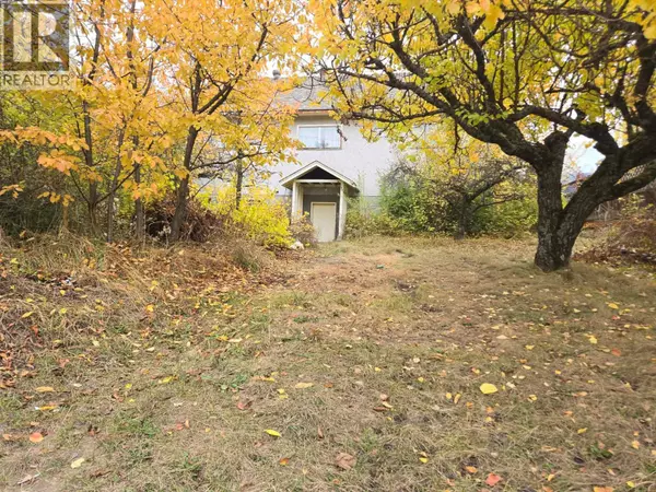 Castlegar, BC V1N1R4,562 7th Avenue