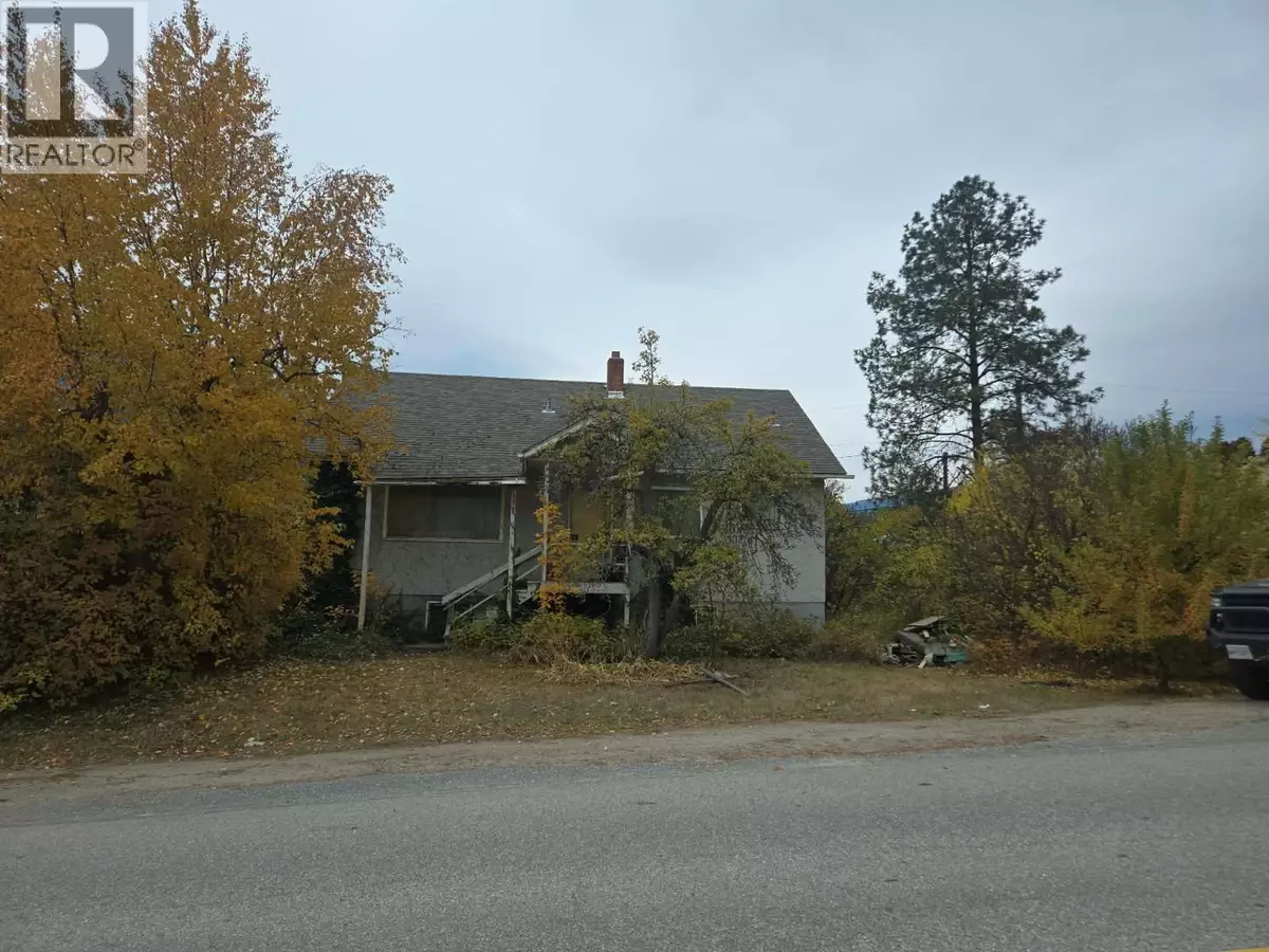 Castlegar, BC V1N1R4,562 7th Avenue