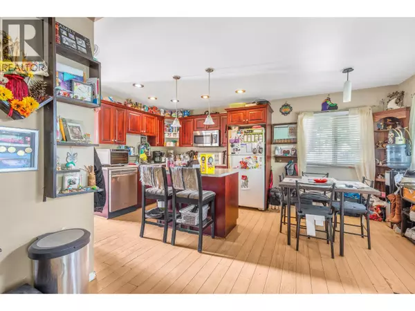 Armstrong, BC V0E1B2,3775 Wood Avenue