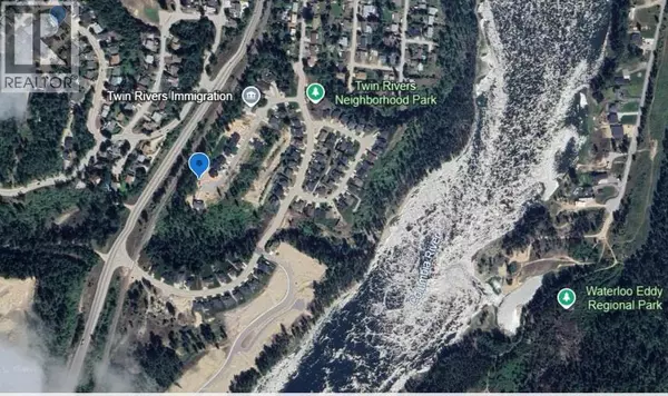 Castlegar, BC V1N4Y3,3732 Toba RD #1