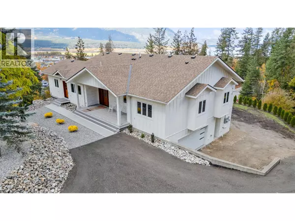 633 9 Street SE, Salmon Arm, BC V1E2C2
