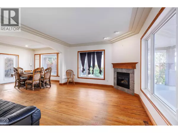 Kelowna, BC V1W3C5,4323 Bedford Lane