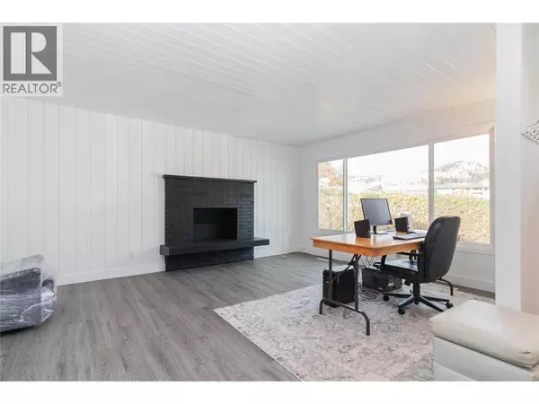 Kelowna, BC V1Y3P9,1352 Alder Court