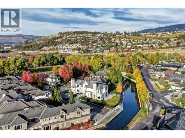 West Kelowna, BC V4T2B7,3672 Green Bay Landing
