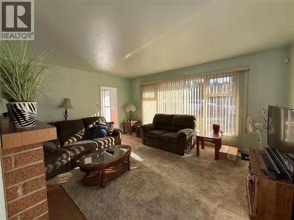 Penticton, BC V2A5Z1,983 Fairview Road