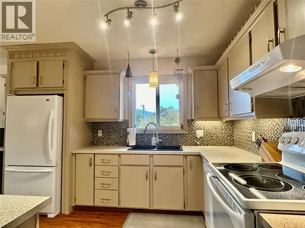 Oliver, BC V0H1T6,971 Dividend Court