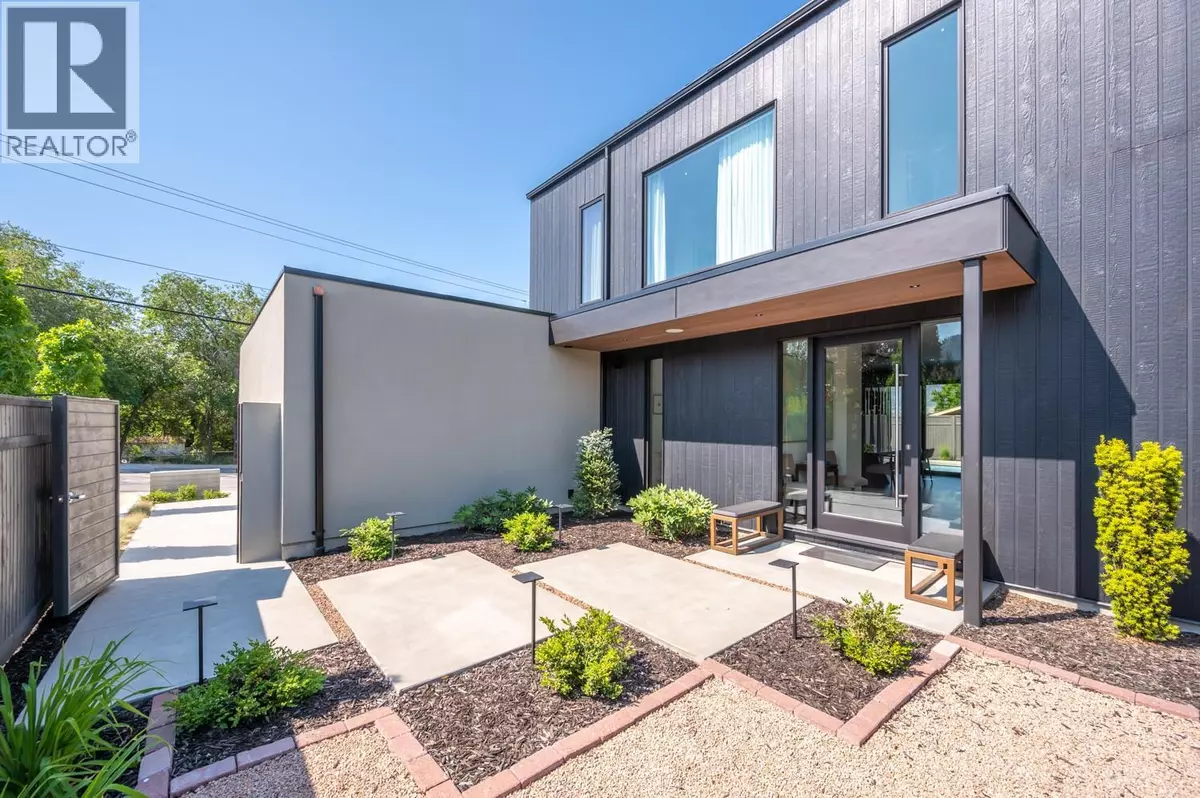 Penticton, BC V2A1A4,681 Vancouver Avenue