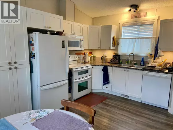 1034 Highway 3B Other #2, Montrose, BC V0G1P0