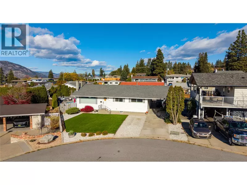 1261 Naish Drive, Penticton, BC V2A3B4