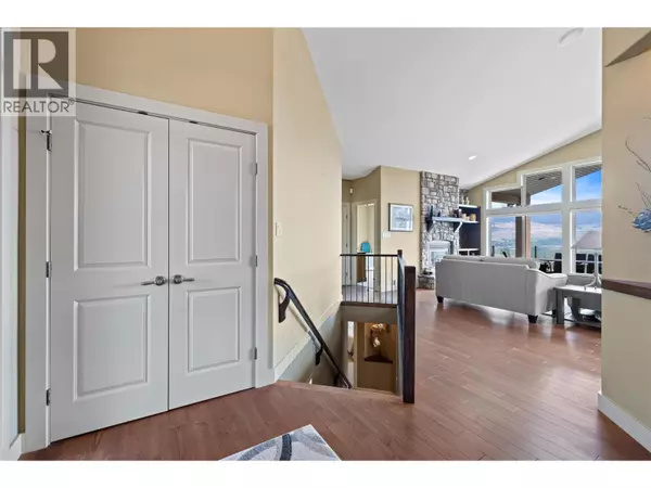 Kelowna, BC V1V2Z3,1714 Capistrano Peaks Crescent