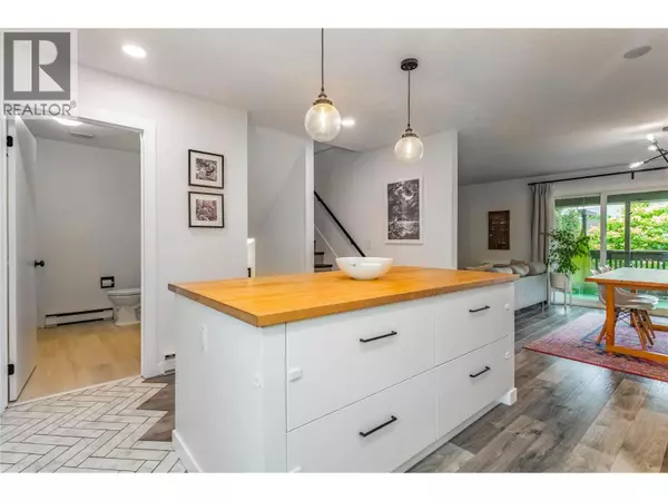 Kelowna, BC V1X2G6,315 Primrose RD #217