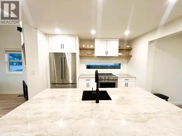 Kelowna, BC V1Y2P1,2174 Richter Avenue