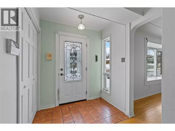 Kamloops, BC V2C3G4,624 COWAN Street