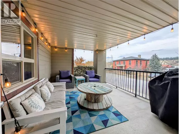 Invermere, BC V0A1K7,205 THIRD AVE #2108