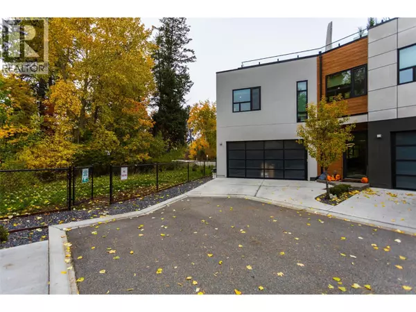 Kelowna, BC V1W1K9,525 McClure RD #9