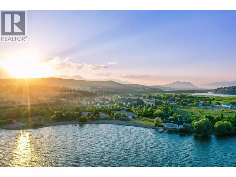 205 THIRD AVE #3420, Invermere, BC V0A1K7