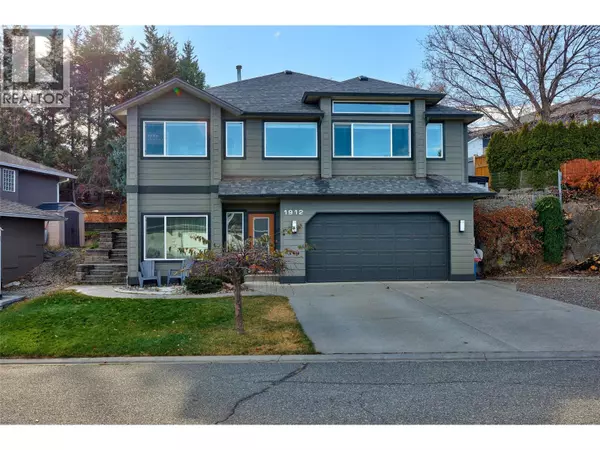 1912 THE PINNACLES, Kamloops, BC V2E2L3