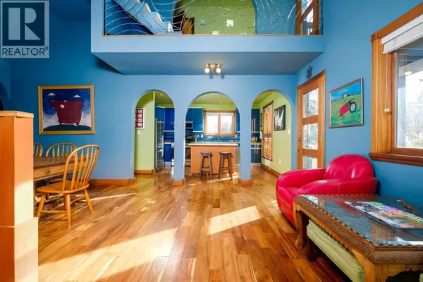 Rossland, BC V0G1Y0,2075 Thompson Avenue