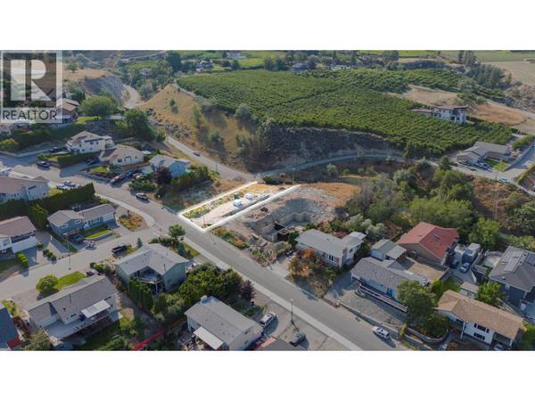 Penticton, BC V2A8V7,152 Greenwood Drive