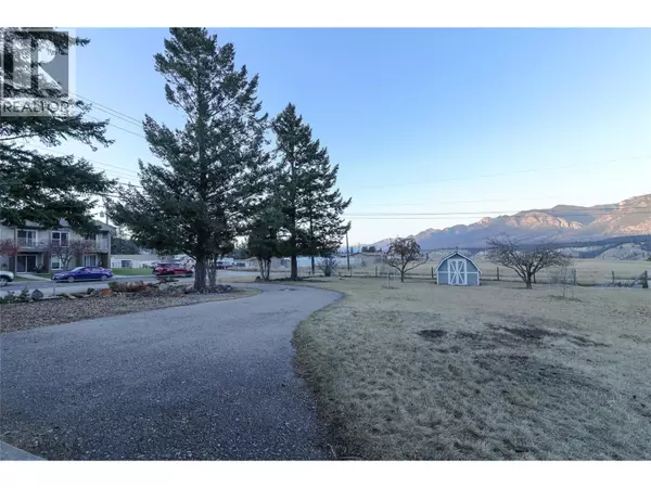 Invermere, BC V0A1K0,417 6TH Avenue