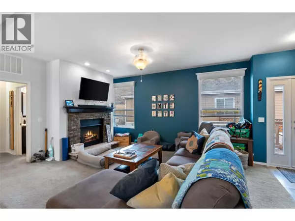 Kamloops, BC V2H0C8,712 SHUSWAP  E RD #48