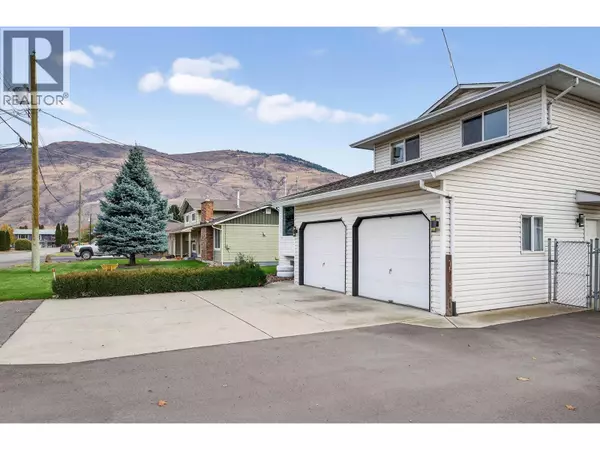 Kamloops, BC V2B7T7,787 MORVEN Drive